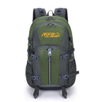 Roos Camp Outback 40 green 40L hiking backpack, front view, showing mesh side pockets, zip compartments and padded shoulder straps
